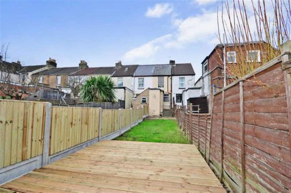 2&nbsp;Bedroom&nbsp;Terraced